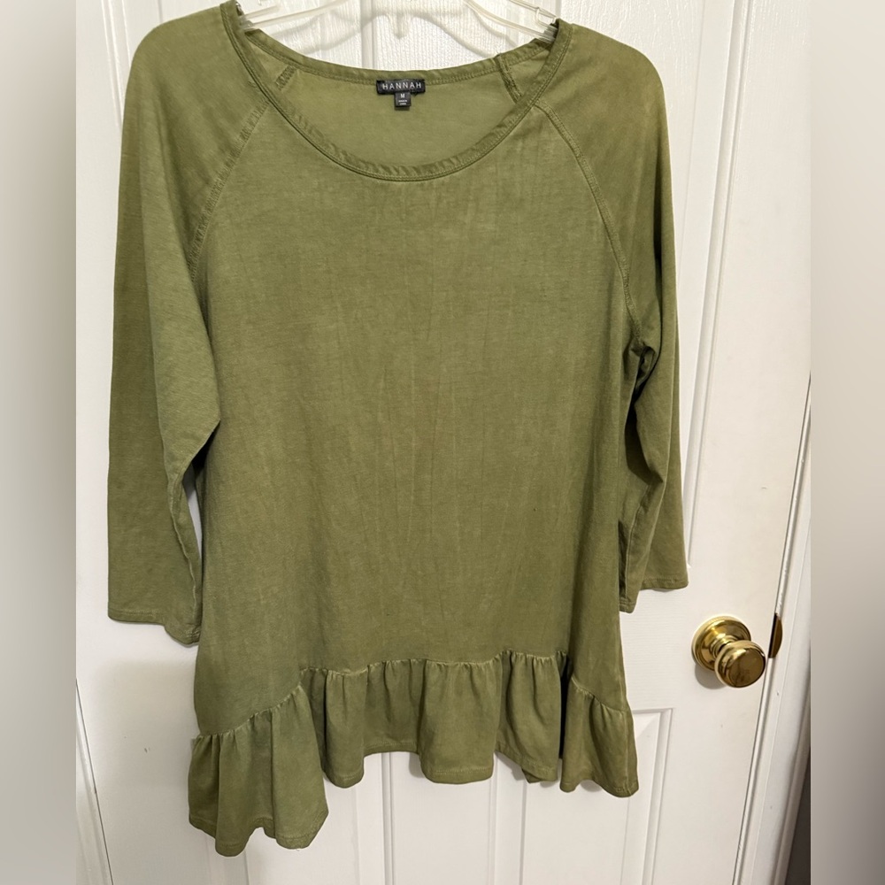 Hannah Olive Tunic with Ruffle Detail *EXCELLENT CONDITION*